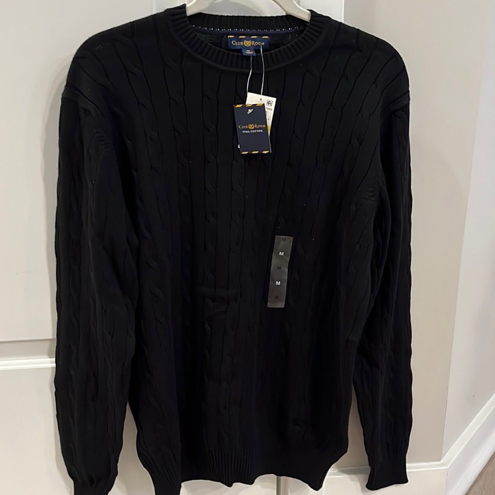 Macy’s brand new (with tags!) Club Room brand men’s medium cableknit sweater
